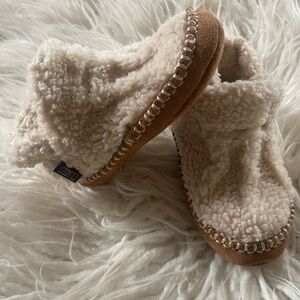 Sherpa Toddler Ll Bean Slippers- Pristine Condition